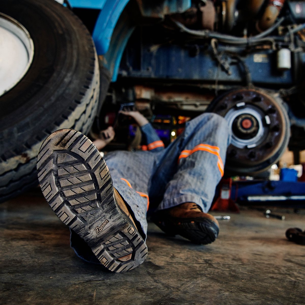 Caliper 6" Brown Aluminum Toe / Danner Deals
