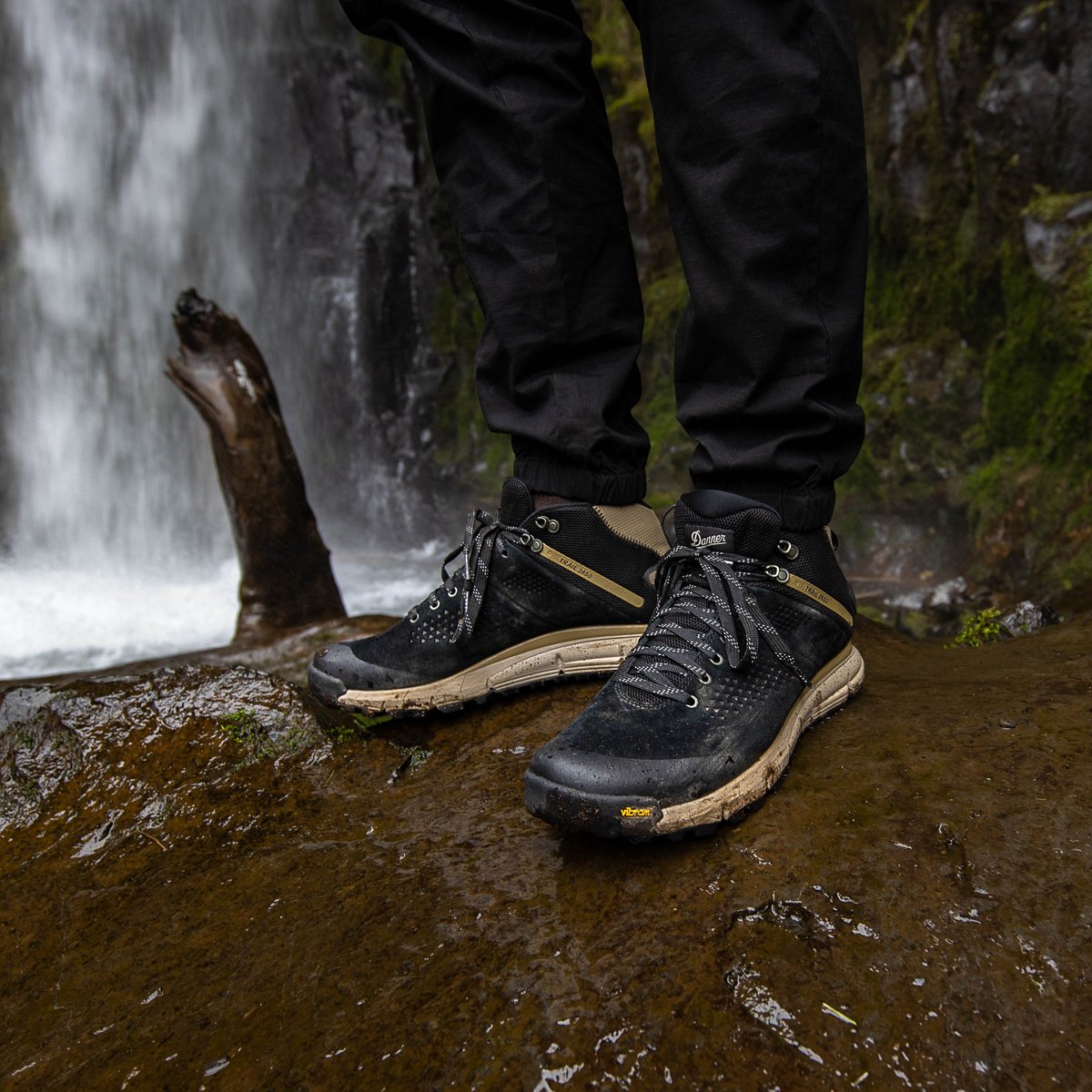 Trail 2650 Mid GTX Black/Khaki / Danner Sale