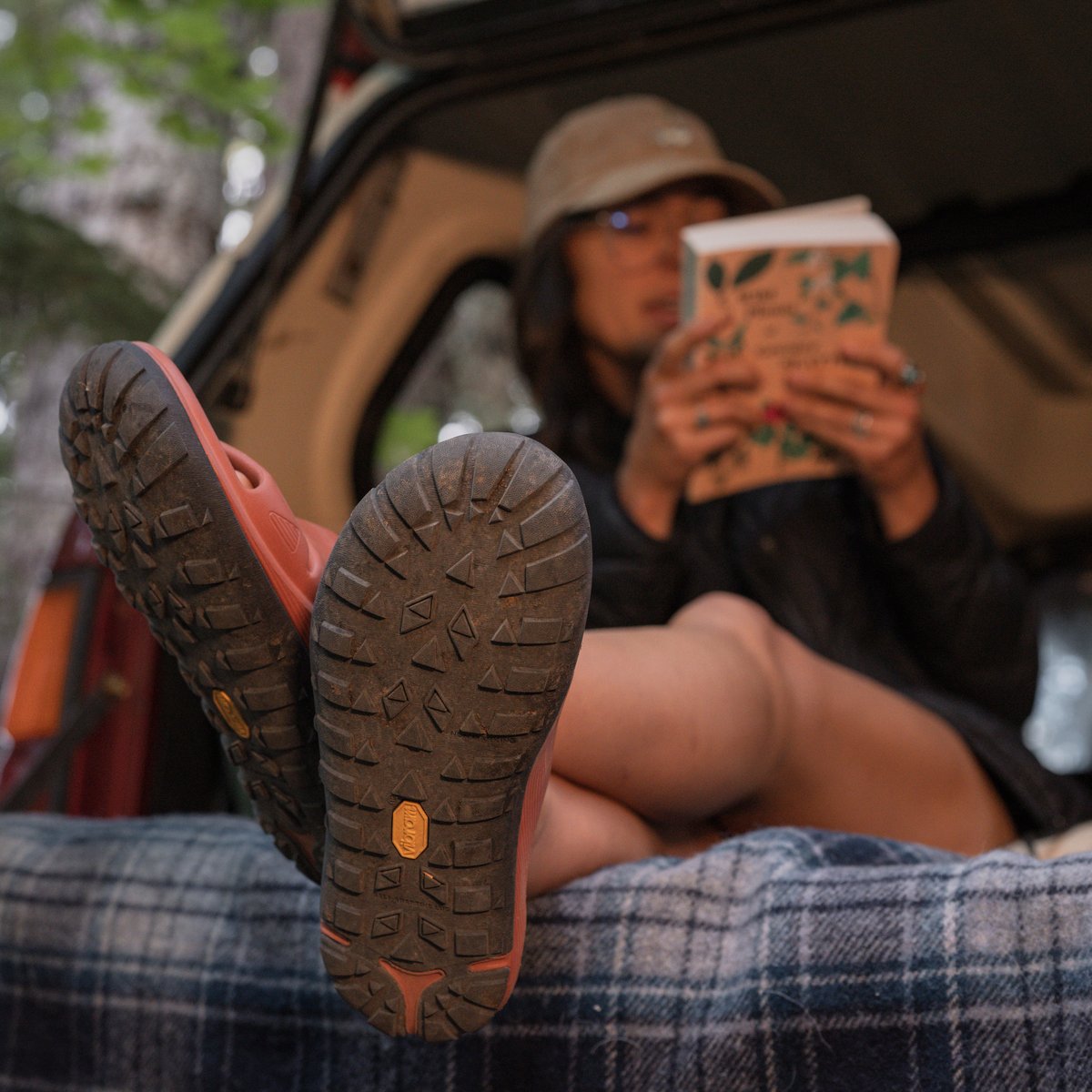 Shelter Cove Potter's Clay / Danner Smart Buy