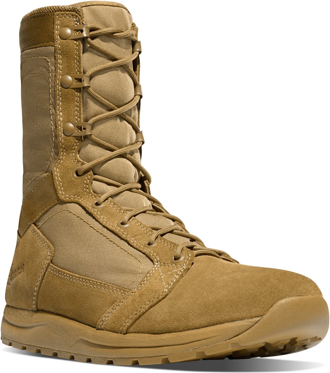 Tachyon Coyote / Danner Top Pick