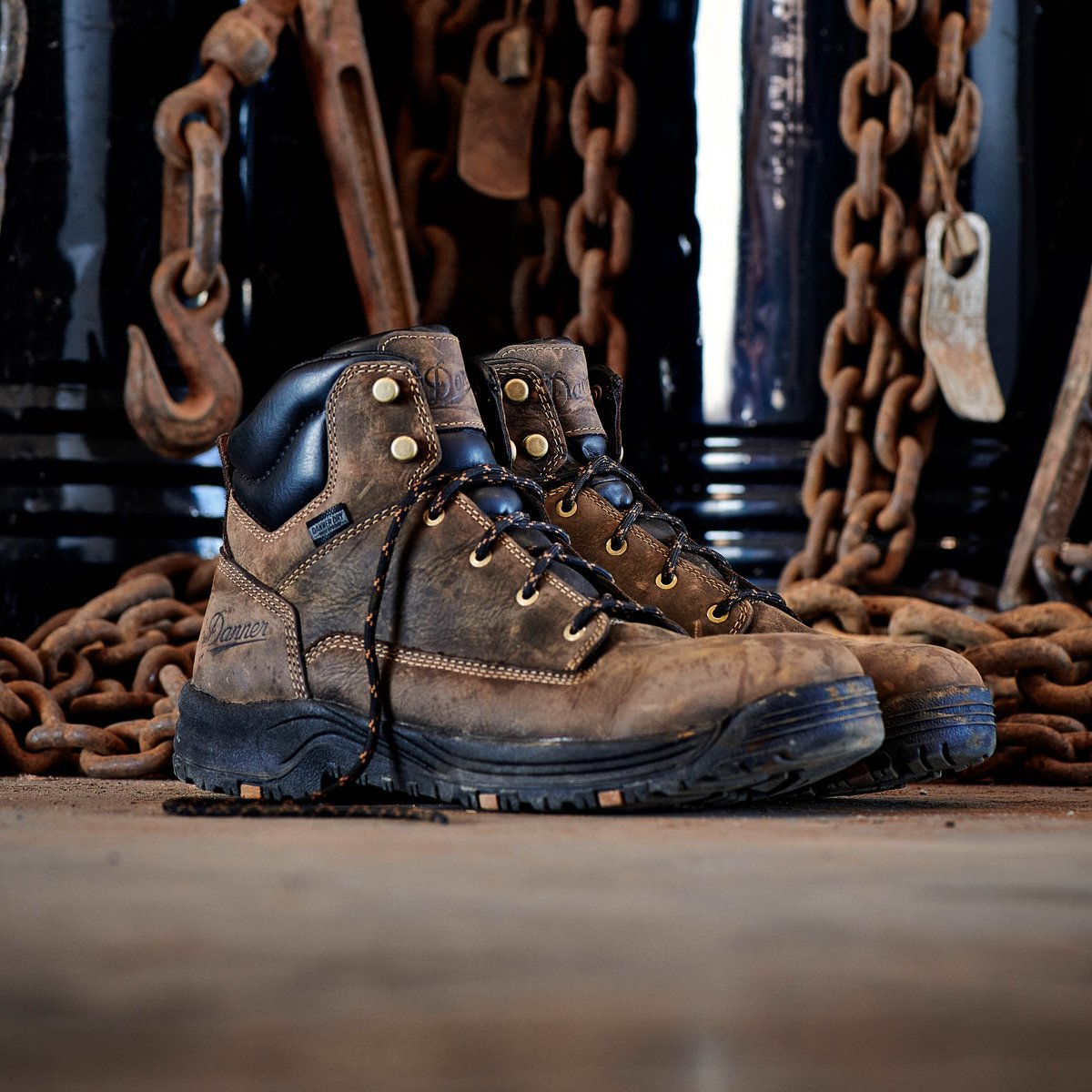 Caliper 6" Brown Aluminum Toe / Danner Deals