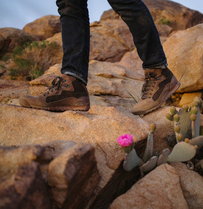 Skyridge Dark Earth / Danner Sale