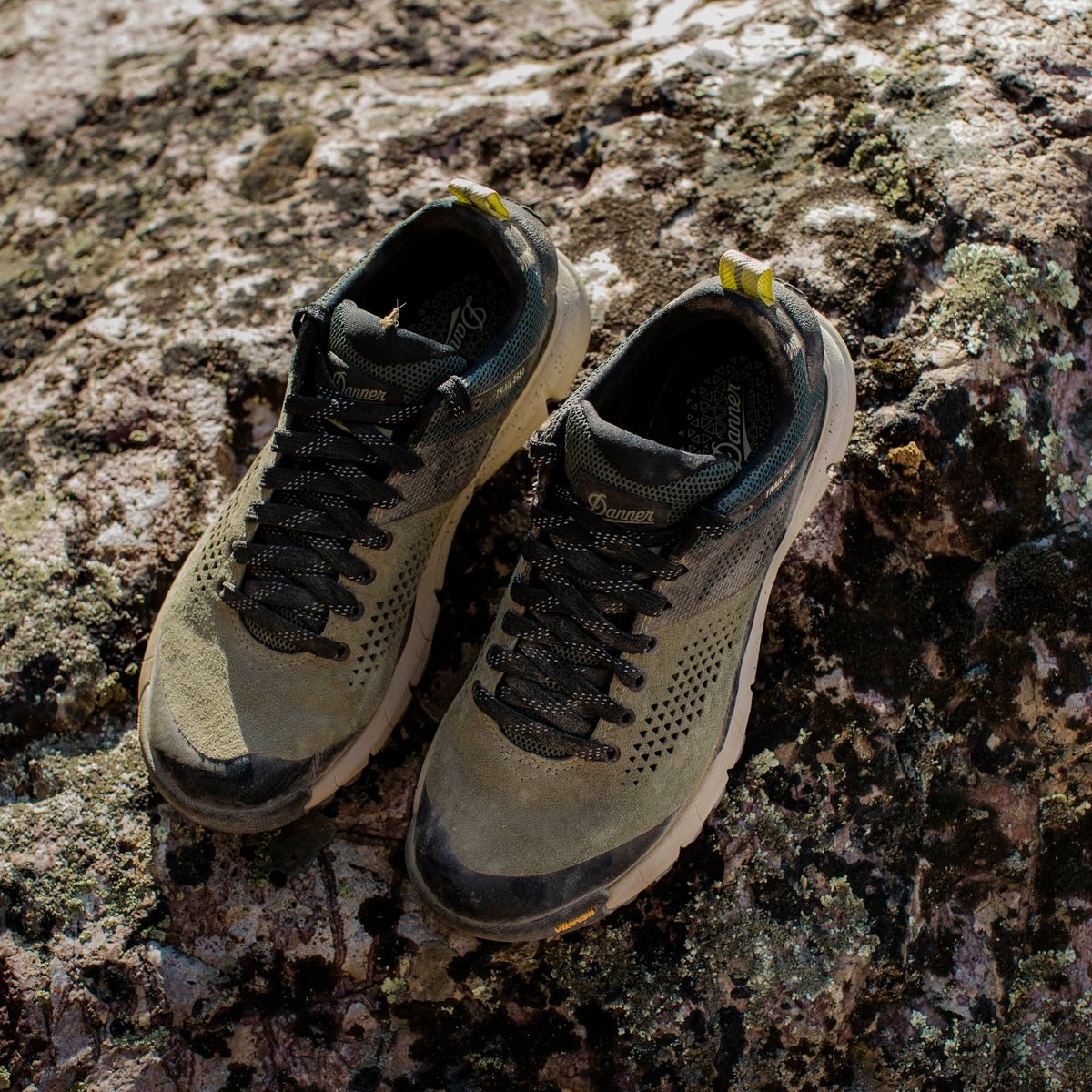 Trail 2650 Oil Green/Jet Black / Danner Premium