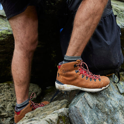 Mountain 600 EVO Mocha Brown/Rhodo Red / Danner Deals