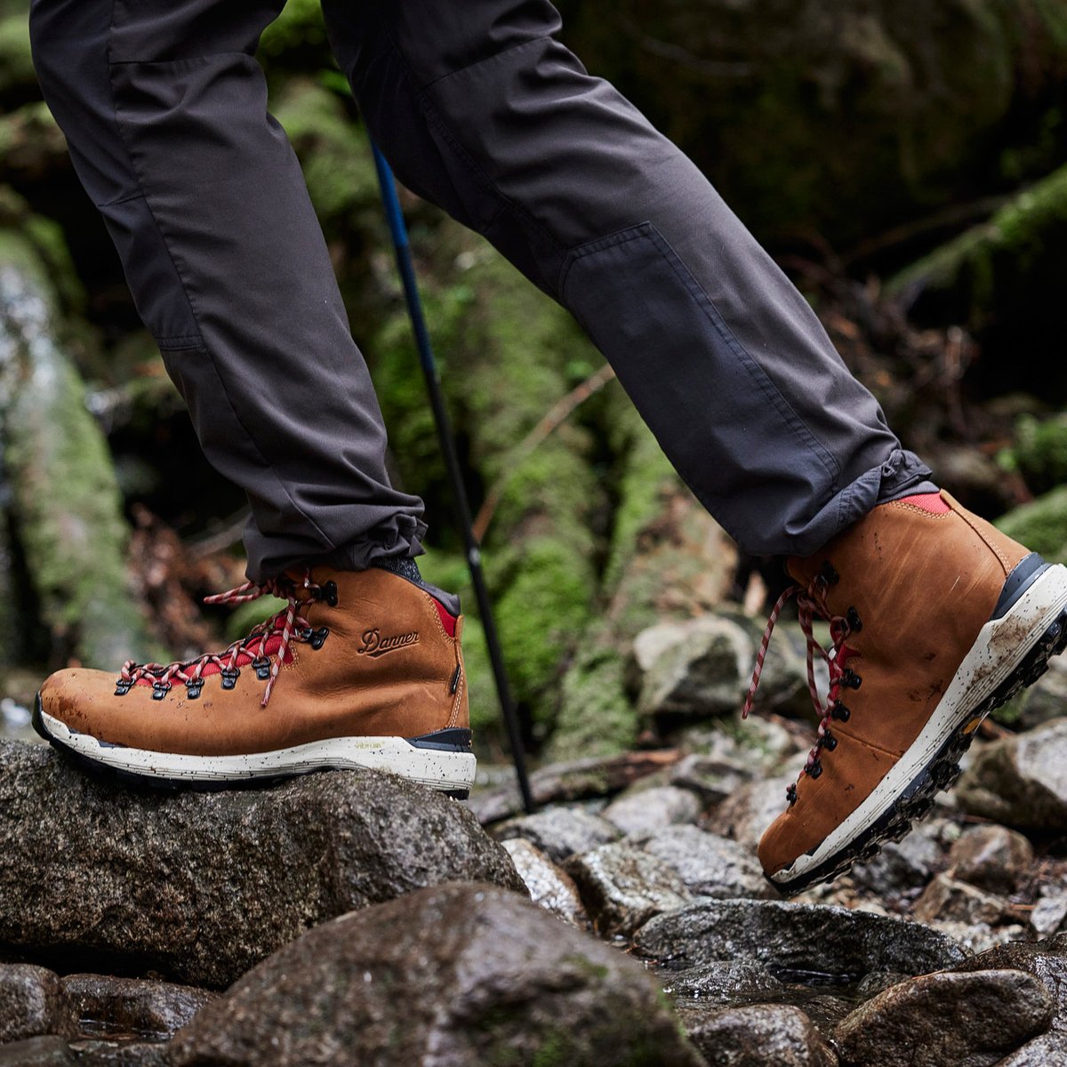 Mountain 600 EVO Mocha Brown/Rhodo Red / Danner Deals