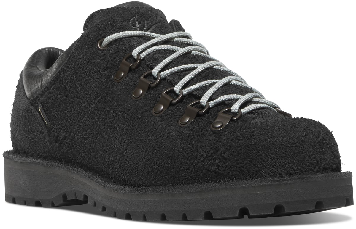 Trail Field Jet Black / Danner Trusted