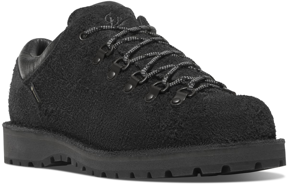 Trail Field Jet Black / Danner Trusted