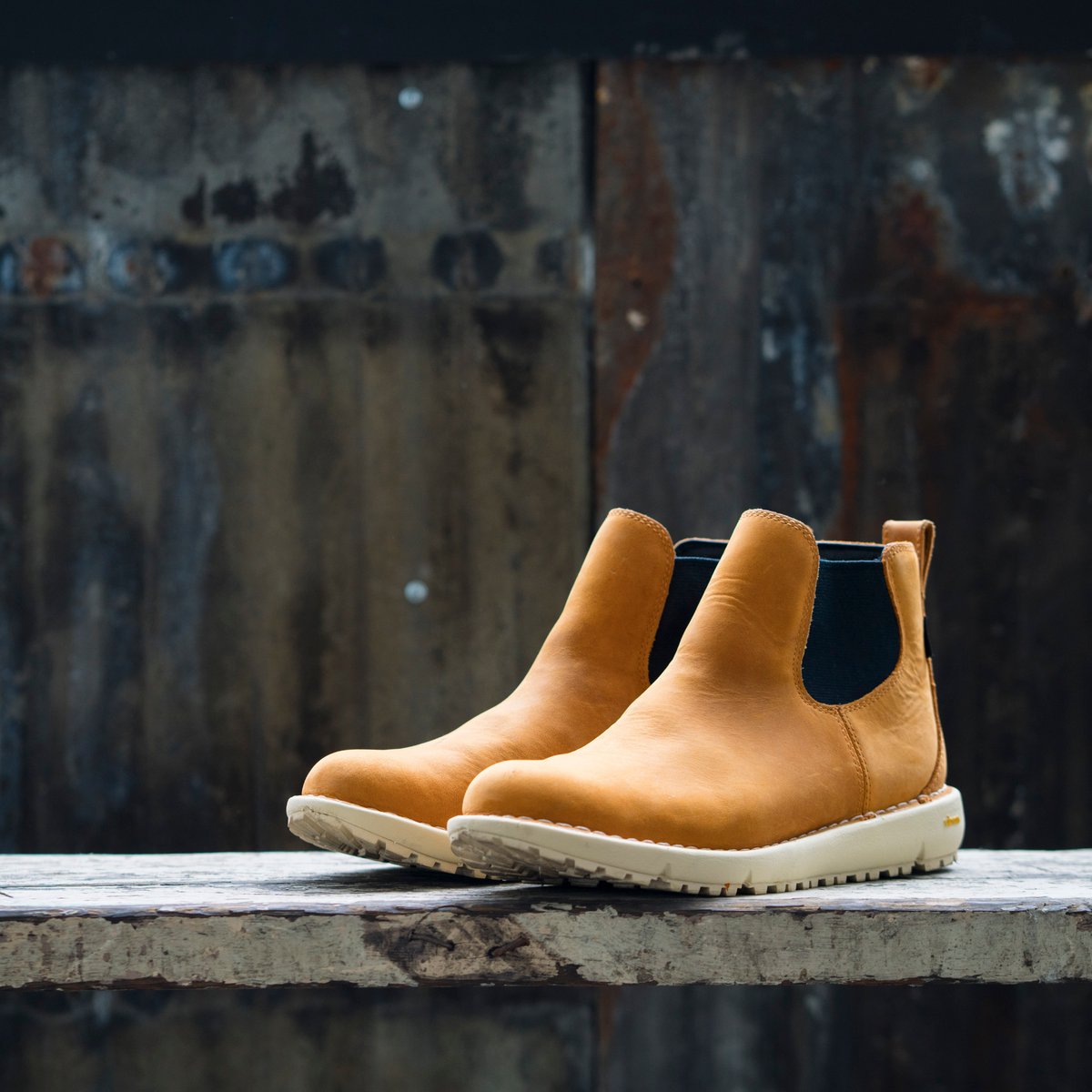 Tramline Chelsea 917 GTX Roasted Pecan / Danner Top Pick