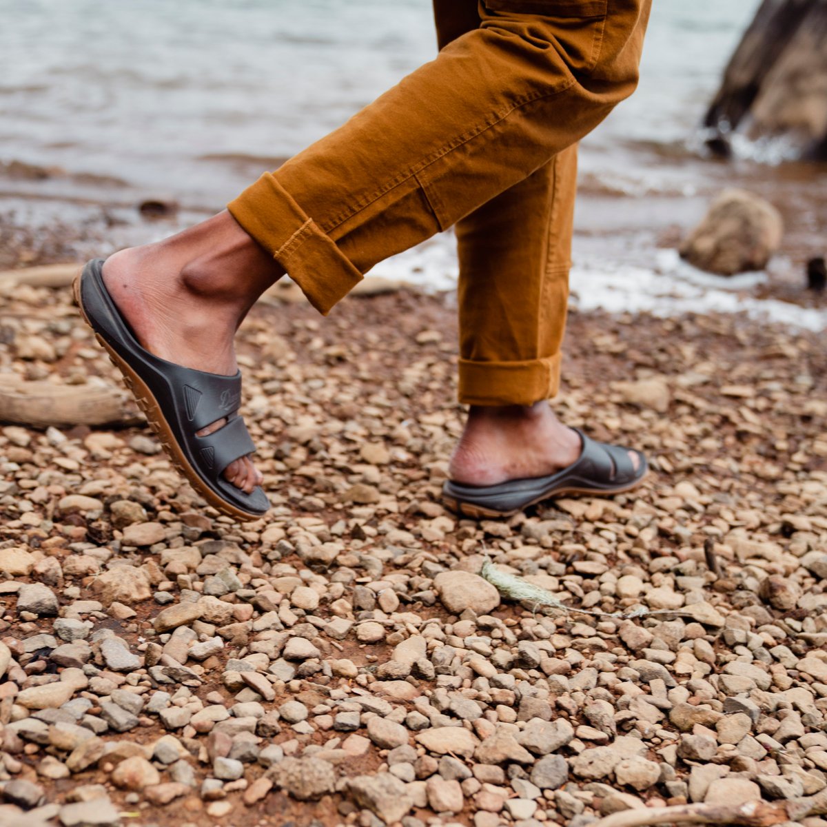 Shelter Cove Black / Danner Sale