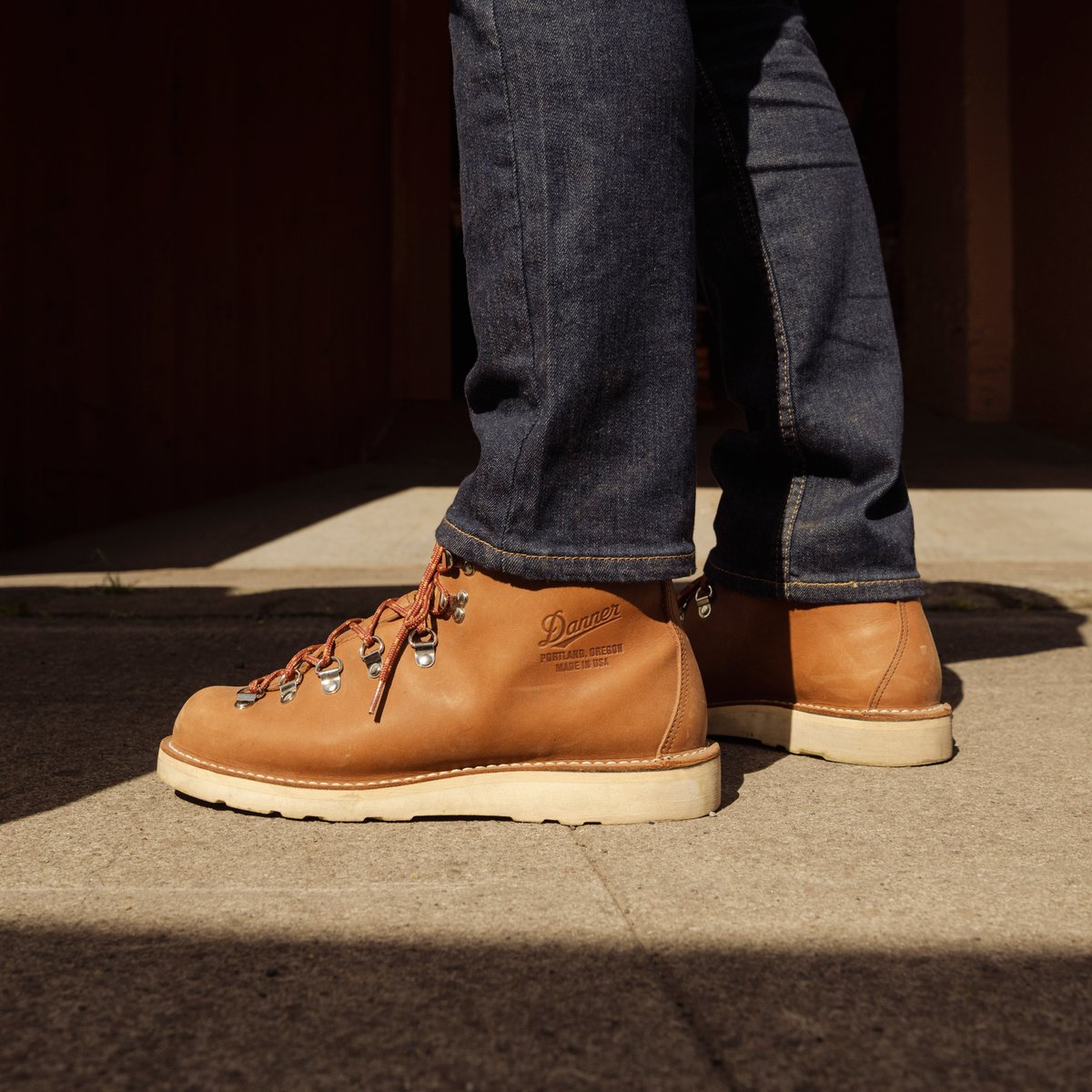 Mountain Light Kenton / Danner Classic