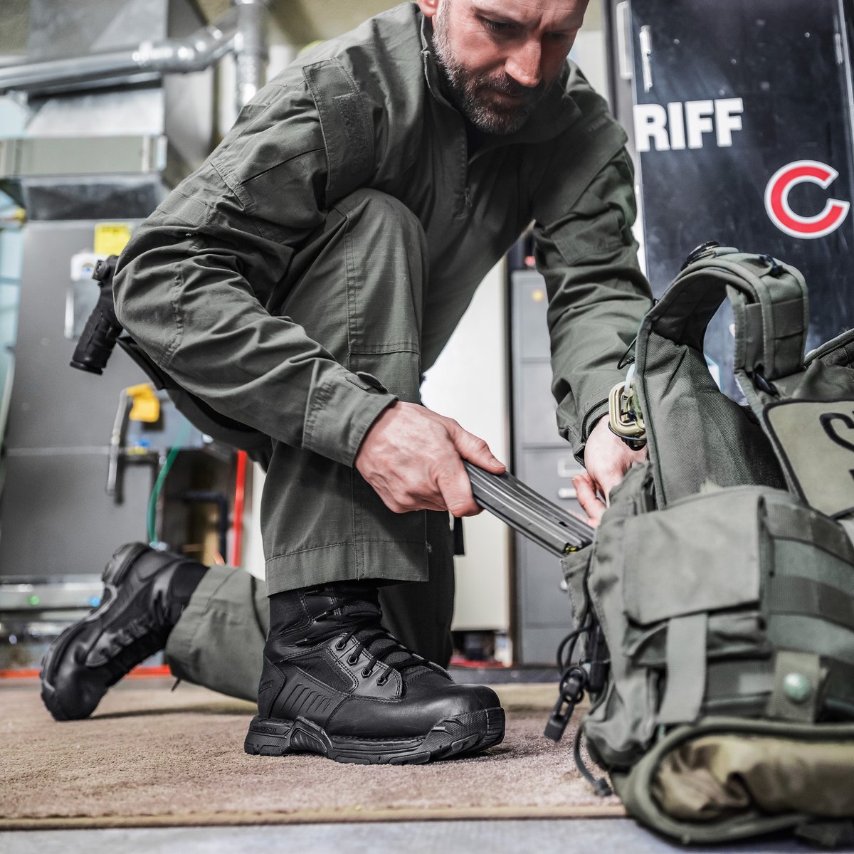 Striker Bolt 8" Black / Danner Customer Favorite