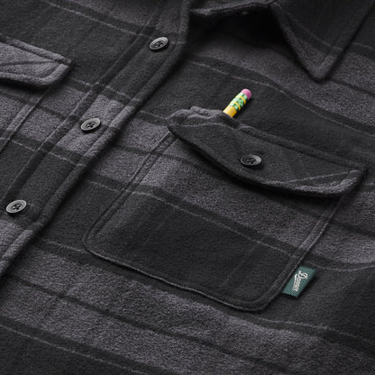 Sauvie Cotton Flannel Shirt  Black Plaid / Danner Everyday