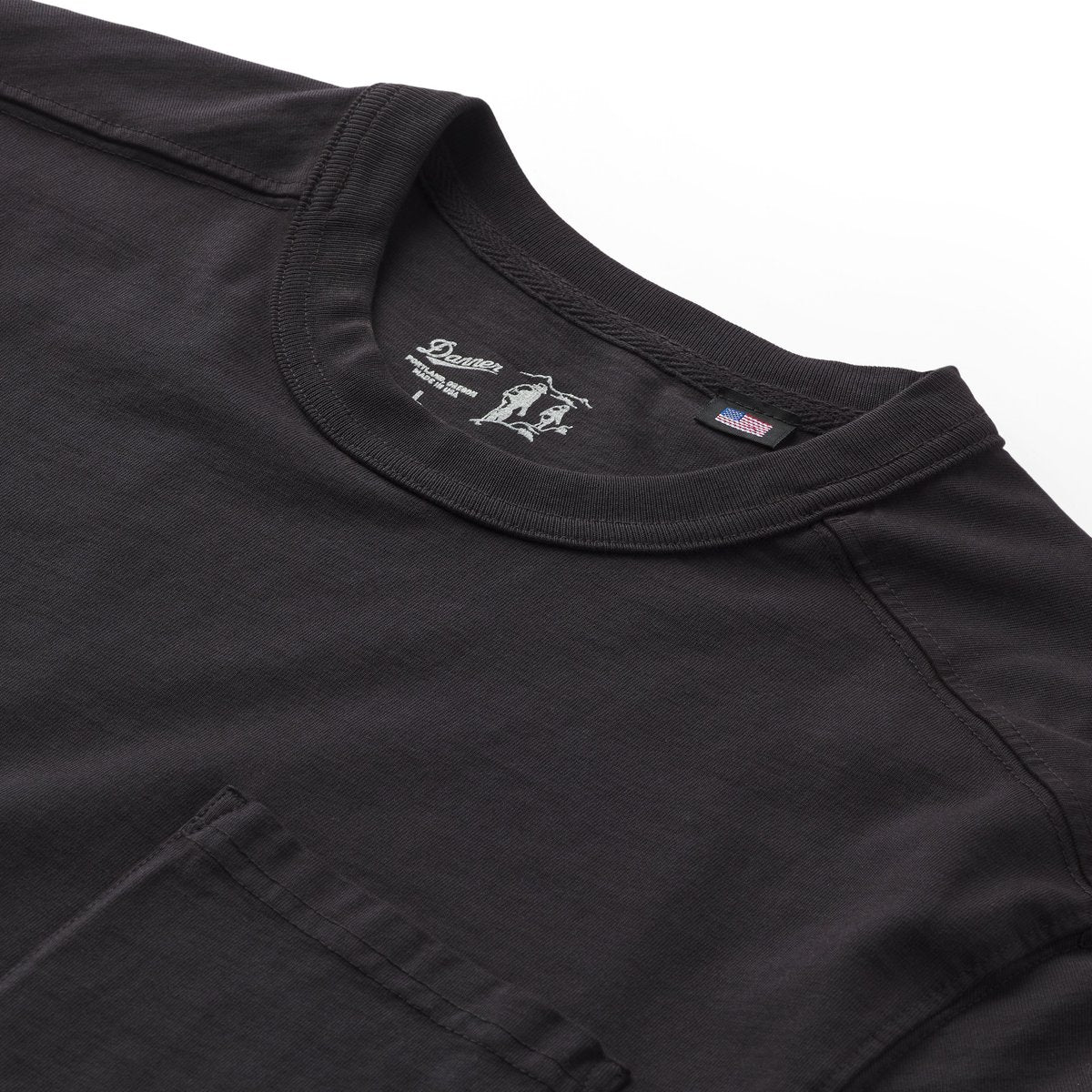 Heavyweight Pocket Tee Black / Danner Quality