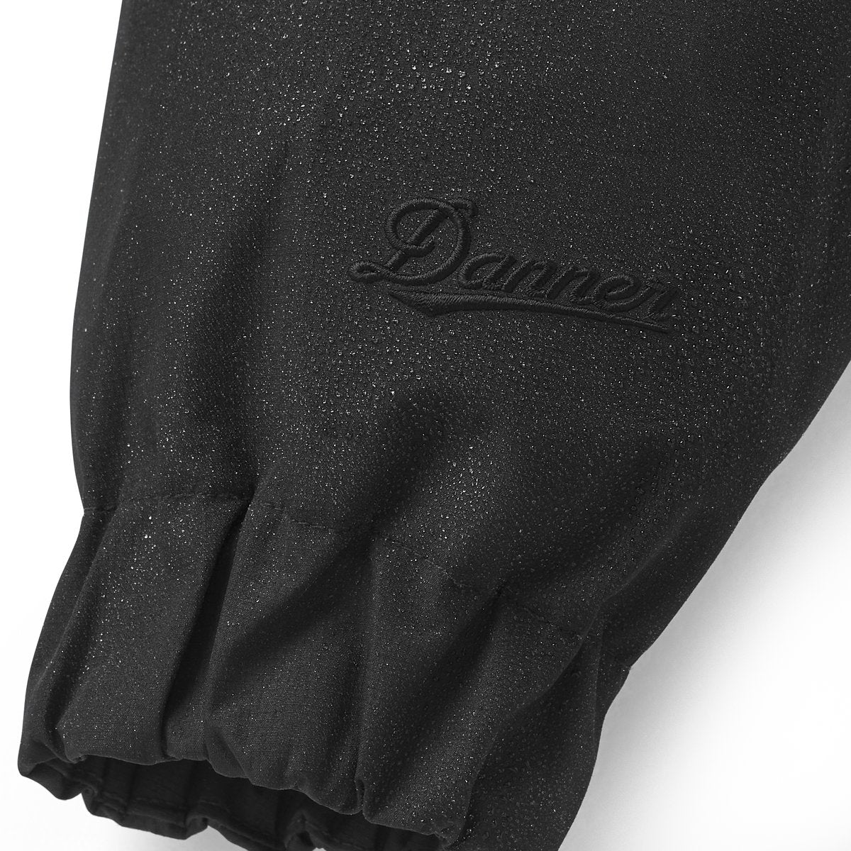 Cascade Crest Packable GTX Jacket Black / Danner Great Value