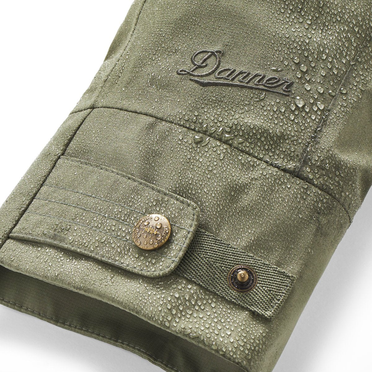 Cascade Crest Packable GTX Jacket Dusty Olive / Danner Smart Buy