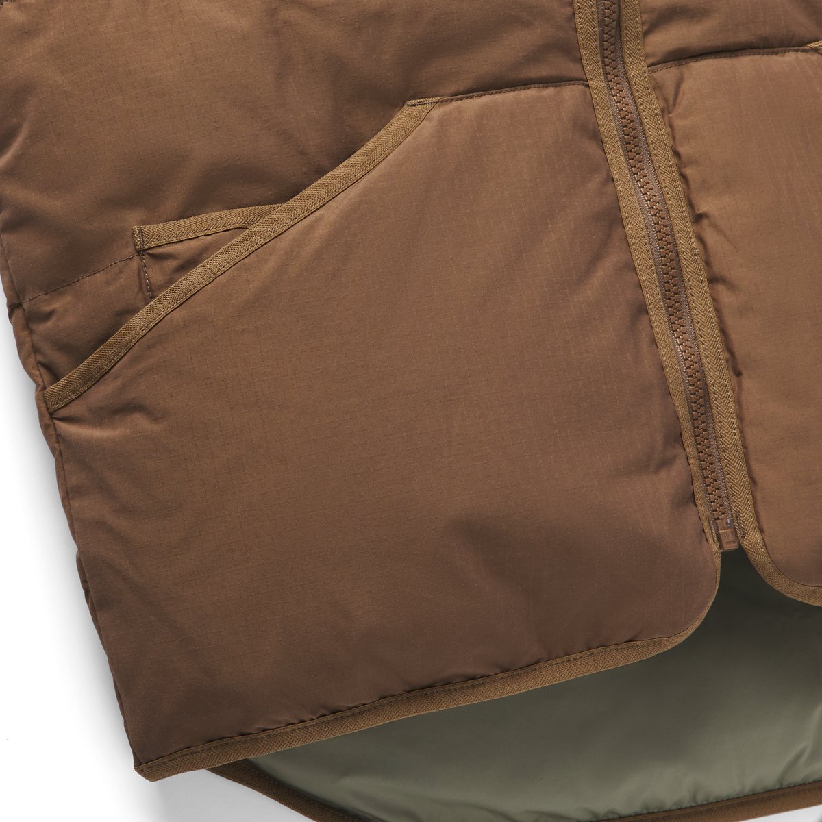 Zigzag Down Vest Dark Earth / Danner Everyday
