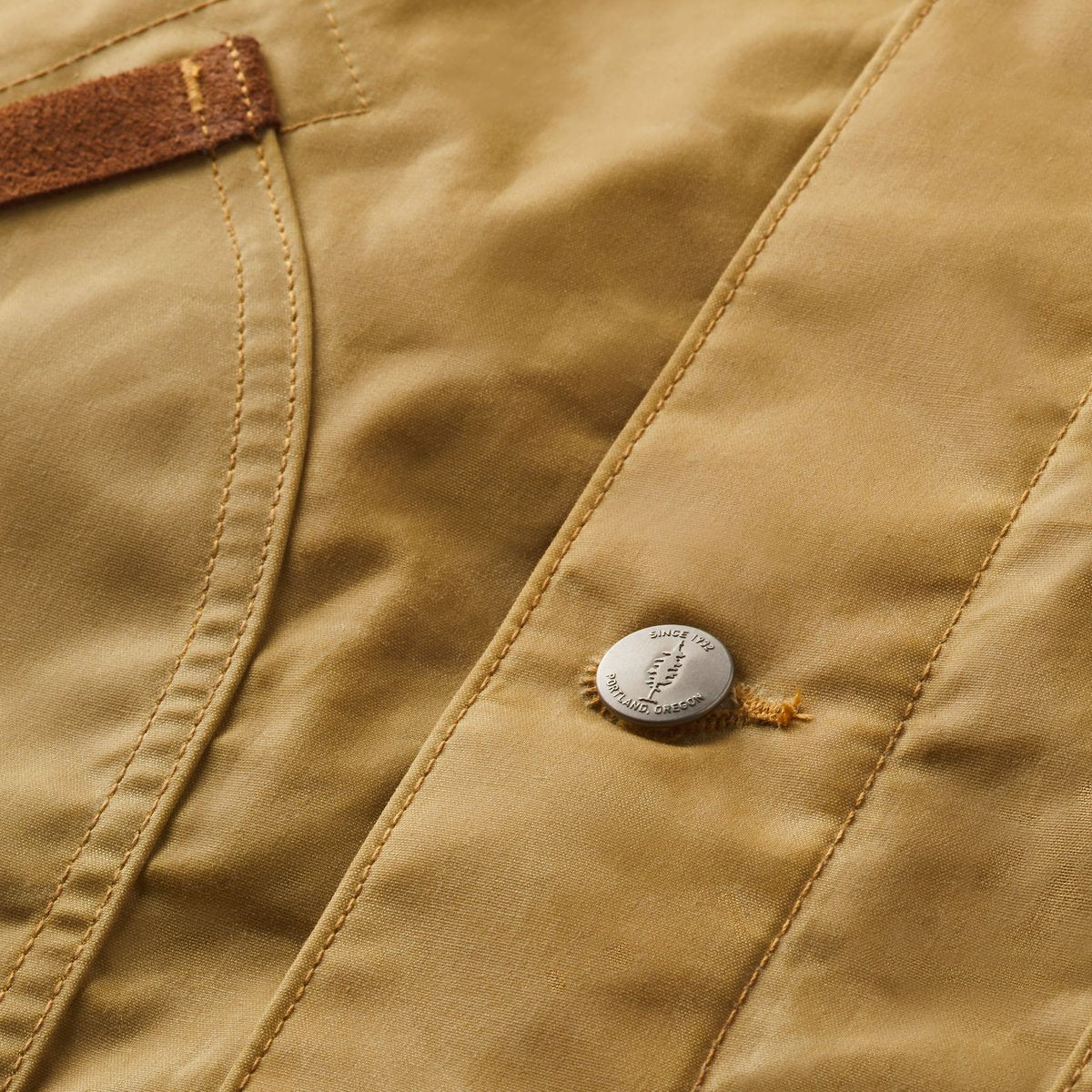 Shipyard Waxed Canvas Jacket  Tan/Bison / Danner Value