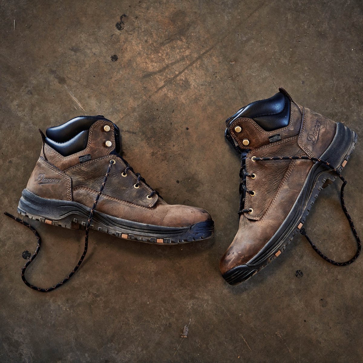 Caliper 5" Brown Aluminum Toe / Danner Best Seller