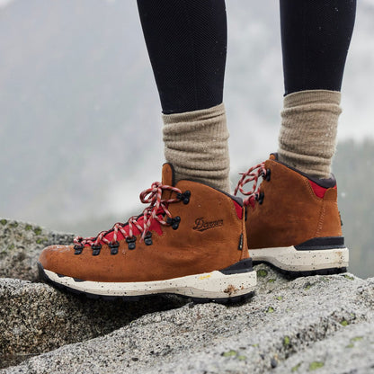Mountain 600 EVO Mocha Brown/Rhodo Red / Danner Featured