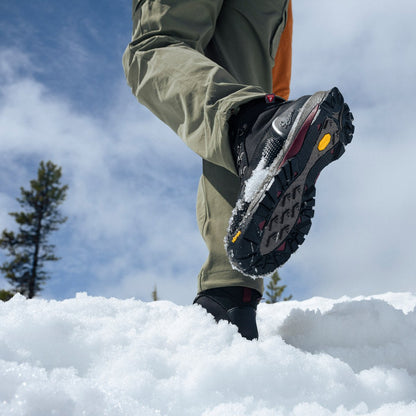 Inquire Winter Jet Black 200G / Danner Exclusive