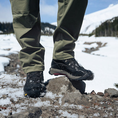 Inquire Winter Jet Black 200G / Danner Exclusive