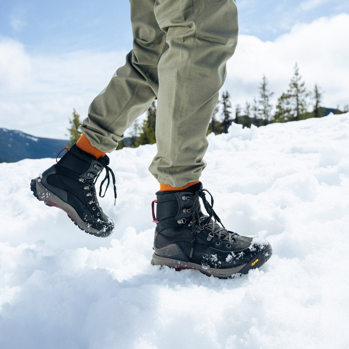 Inquire Winter Jet Black 200G / Danner Exclusive