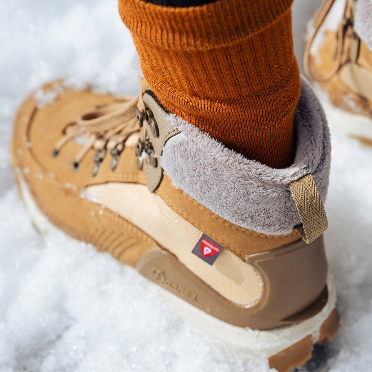 Inquire Winter Bone Brown/Coyote 200G / Danner Value