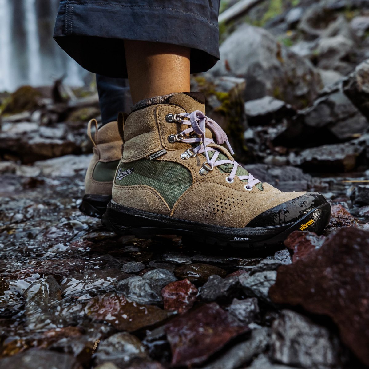 Inquire Mid Tannin/Oil Green / Danner Classic