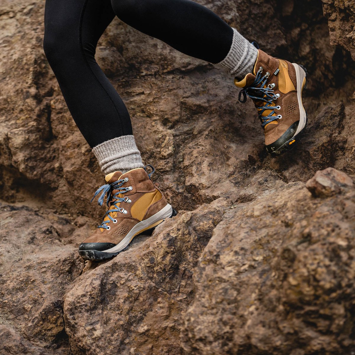 Inquire Mid Pinecone Brown/Prairie Sand / Danner Discount