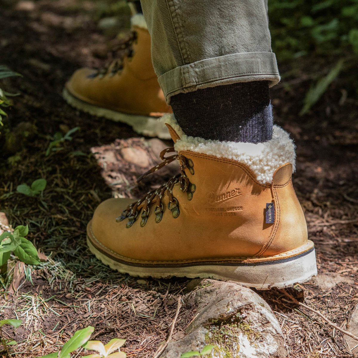 Mountain Pass Shearling Sierra 200G / Danner Customer Favorite