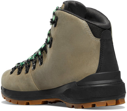 Mountain 600 EVO Tin Gray/Island Green / Danner Featured