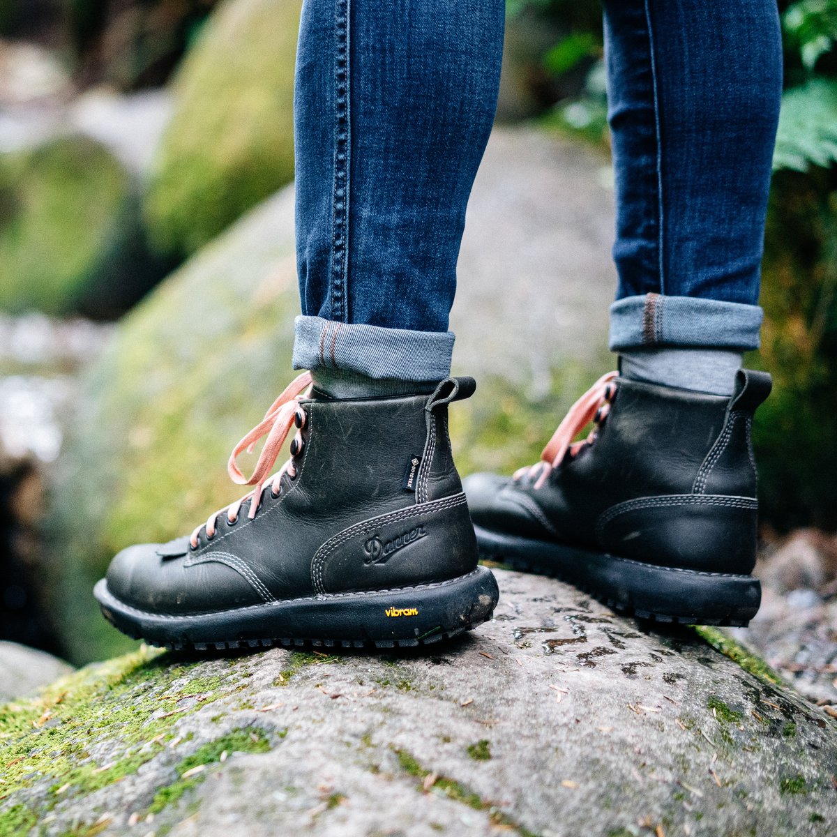 Logger 917 GTX Charcoal / Danner Customer Favorite