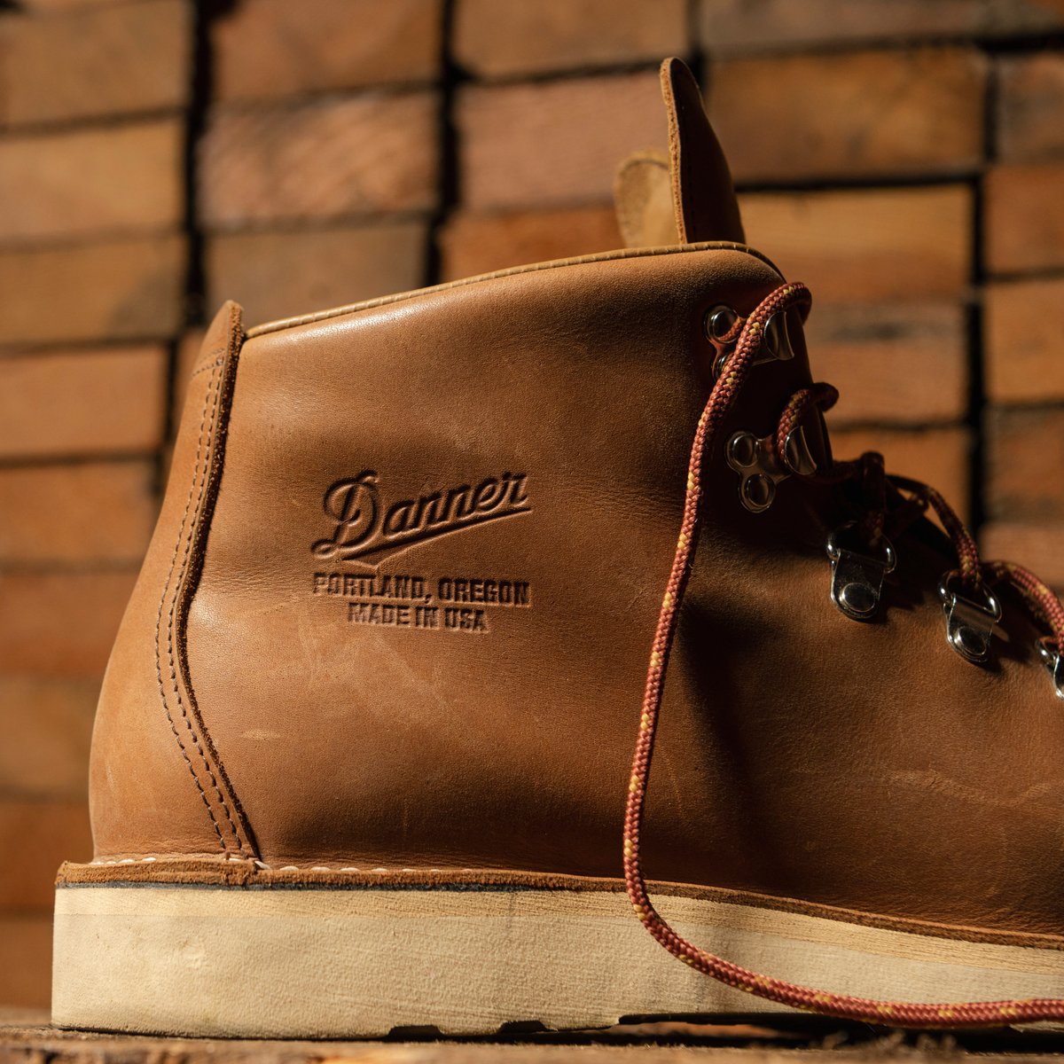 Mountain Light Kenton / Danner Everyday