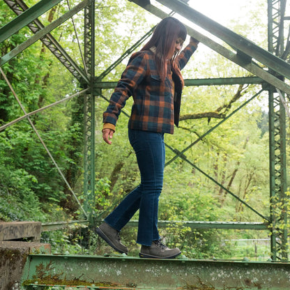 Logger Moc 917 GTX Charcoal / Danner Featured